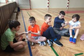 Zajęcia sportowe oraz nauka pływania w ramach Szkółki Żeglarskiej