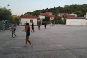 Pierwszy tydzień wrażeń na obozie żeglarskim na Mali Iż w Chorwacji